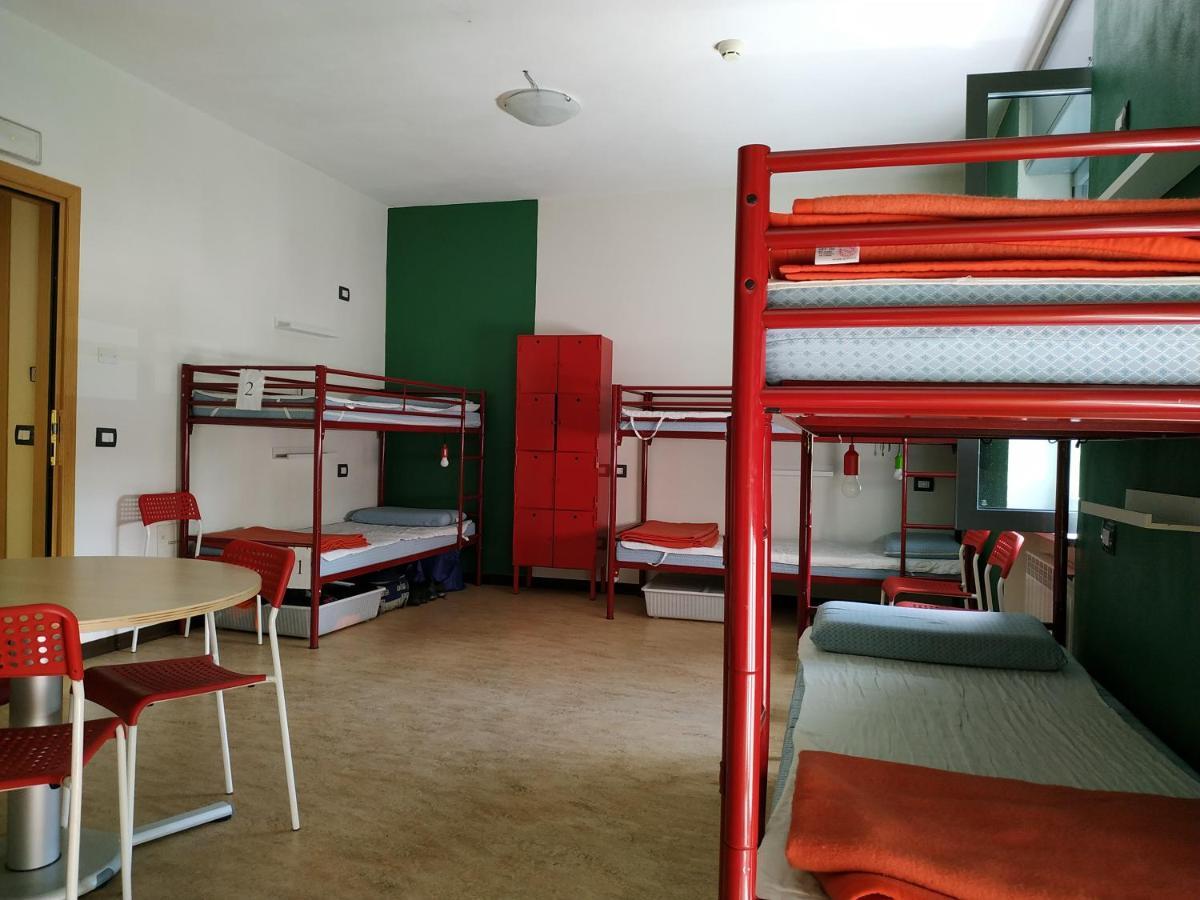 Ostello Di Saronno - Malpensa Hostel エクステリア 写真