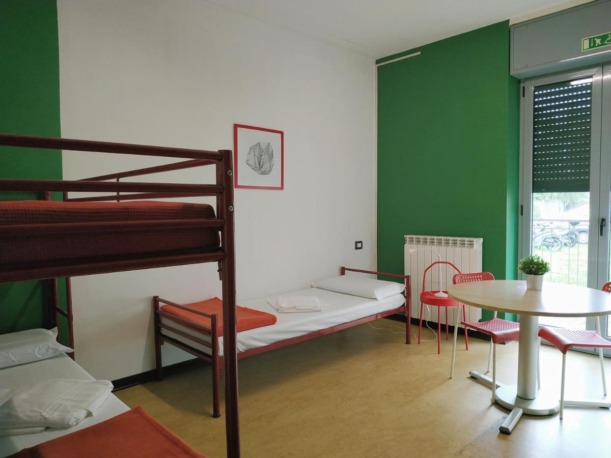 Ostello Di Saronno - Malpensa Hostel エクステリア 写真