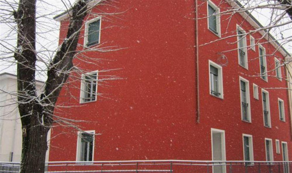 Ostello Di Saronno - Malpensa Hostel エクステリア 写真