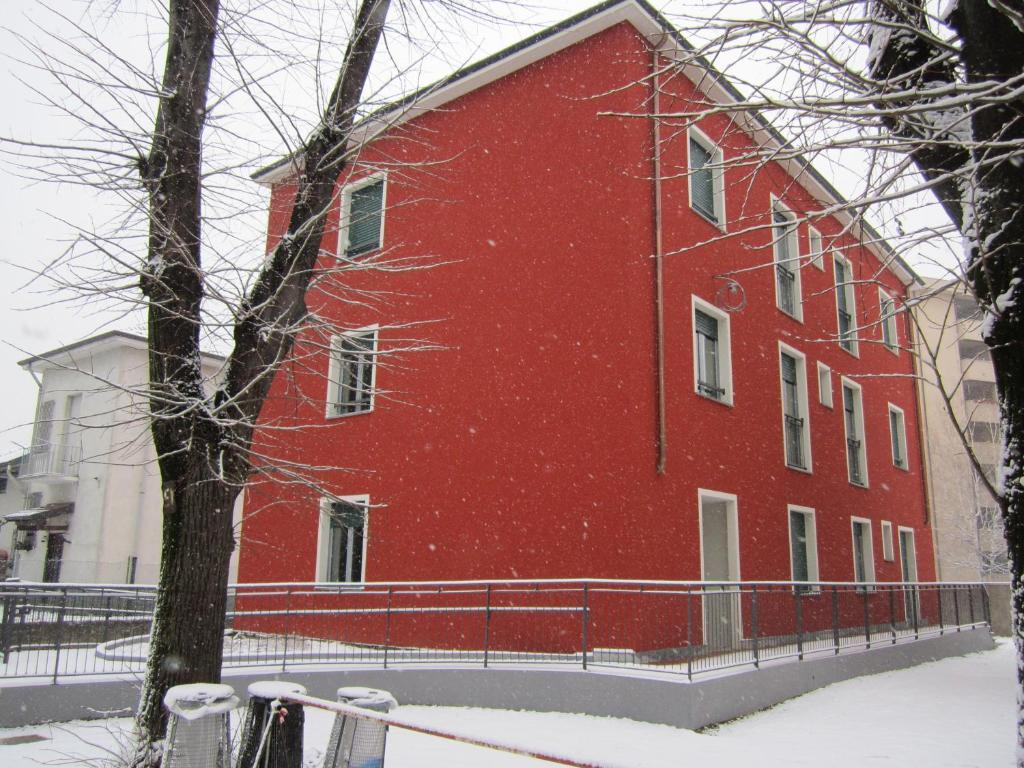 Ostello Di Saronno - Malpensa Hostel エクステリア 写真